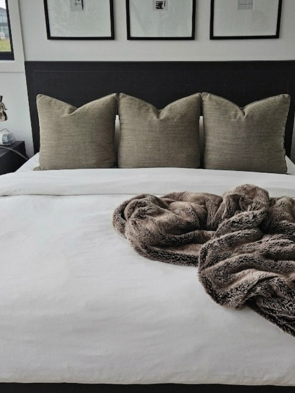 Lightly Used QE Home Hemp Touch Duvet Cover King White Tencel Luxe Bedding